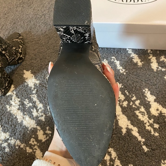 Steve Madden Rookie Grey Snake Booties - Picture 8 of 9